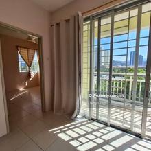 4 Bedroom 2 Bathroom More Carpark Good Condition Nice View