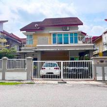 Double Storey Bungalow Link @ Garden Homes, Seksyen 15, Bangi