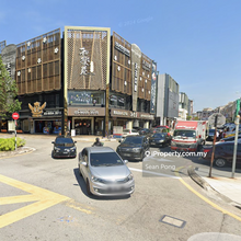 Corner Lot in the heart of Bandar Baru Sri Petaling