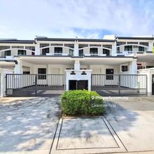 Full Loan 22x70 Cash Back 2 Sty Cradleton Eco Majestic, Semenyih