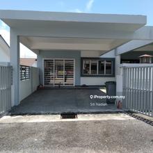 End Lot 1 Storey House 1 Mhakota Hills Lenggeng