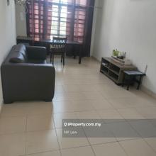 Mutiara residence Corner Duplex 2 level 5room 4bath Fully furnished