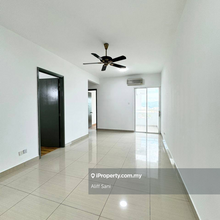 Renovated and Big Unit