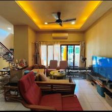 Terrace house for Sale