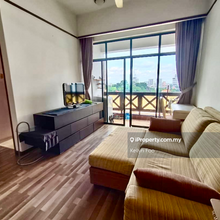 Located in Melaka raya opposite Mahkota hospital