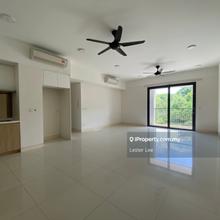3 bedroom Condominium for Rent