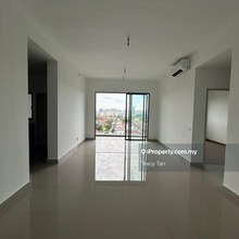 Township Condo, 5min to Grocery, Starbuck, Lakegarden, Petrol Station