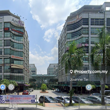 Corner Shop Facing Mainroad @ Pusat Bandar Puchong for Sale!!