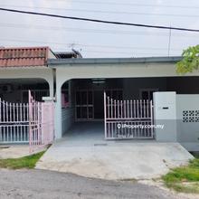 Single Storey House For Rent At Taman Megaway