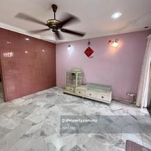 Kulai landed double storey for rent 