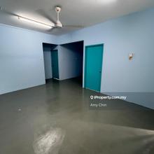 Ground Floor unit, Sri Endah @ Sri Petaling for Rent: