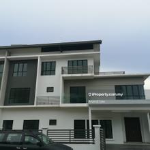 2.5 Stry Semi-D Corner Unit The Pearl Bandar Puteri Klang