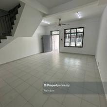 Taman Pulai Mutiara/ Skudai/ Double Storey/ 4bed 3bath/ Cheapest/ G&G