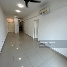 Walking distance without cross road to Bloomsvale Shopping Mall