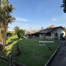 Single storey bungalow wt huge garden