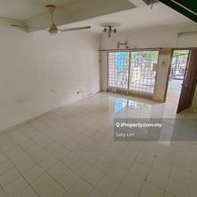 Terrace house for Sale