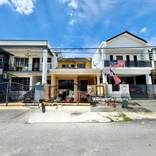 Renovated 2 Storey Terrace House Taman Bukit Indah Ampang
