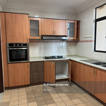 Part furnished with unobstructed view 