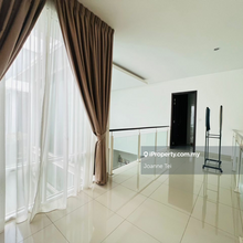 Semi-D house for Rent