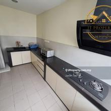 Townhouse Upper Unit, Partfurnish, Kitchen Cabinet, Fridge, Gatedguard