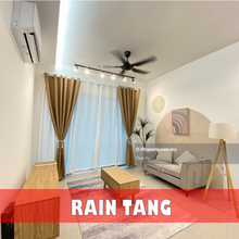 Quay West 2 Bedroom with Wifi Full Reno near Queensbay for Rent