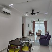 Unit for rent in Setia triangle 