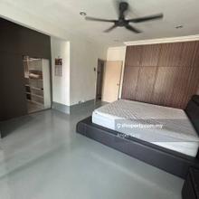 Damansara Kim 