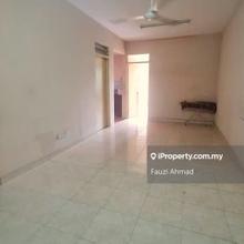 Mentari Court Apartment, Petaling Jaya For Sale