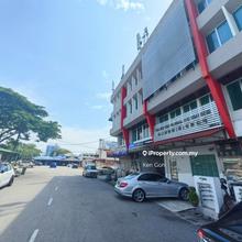 4 storey shop facing Kampung Gajah main road for Sale