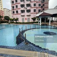 Below Market Value Greenlane Heights High Floor Corner Unit For Sales