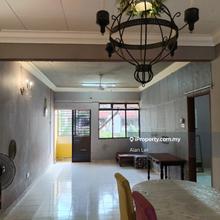 Tampoi Utama Riverria Condovilla 3-Bedrooms Unit For Sale