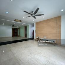 Cheapest unit in located at A block low floor, value buy 950k only