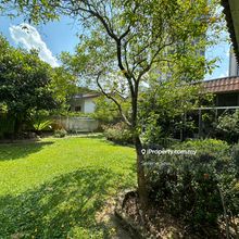 Section 17 2 Storey Bungalow Big Garden