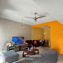 Facing main road ample parking house near by Econsave Kampung Jawa 