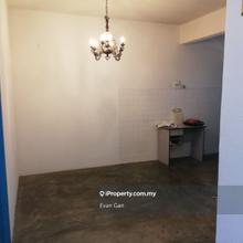 Freehold 2nd Floor Pangsapuri Aman Ujong Pasir Bandar Hilir Melaka