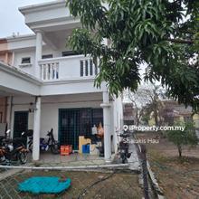 Extra Land ( End Lot ) 2 Sty House - Jalan Mahkota Bandar Baru Klang 