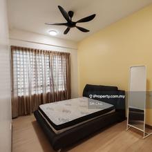 Nicely design 2 bath 2 bed covenient near midvalley