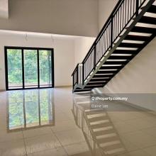Free Mm2h, Luxury Duplex, Ready To Move-In, Forest View, Freehold