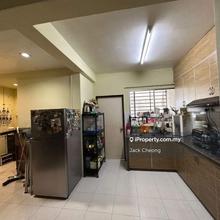 Facing Sea View / Renovated at Taman Terbilang Apartment, Butterworth