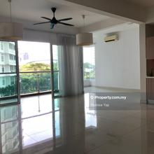 Premium Floor with Pool View