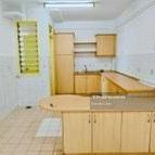 Cozy apartment for sale at Sri Sunway