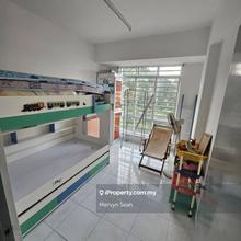 Suria Vista 700 Sqft High Floor 1 Car Park Renovated Unit Worth Deal