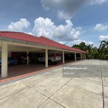 Bukit Tiram/ Bungalow With 1 Acre Land/ Renovated Unit/ Good Condition