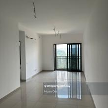 D'vervain @ Damansara Perdana brand New corner with balcony for sale