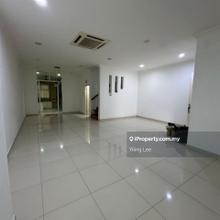 3 Storey Anjung Sari @ Setia Alam for rent 