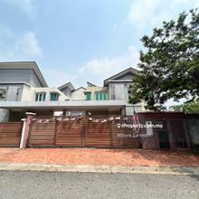 Corner Lot Double Storey Semi D Jalan Ss5, Kelana Jaya, Petaling Jaya