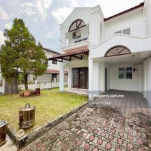 End lot, Usj 4, Subang Jaya, with 5 ft land, Freehold