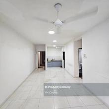 2 Carparks The Heights Condo Pool View Ayer Keroh Near MMU Melaka Nice
