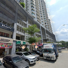 First Floor / Fortune Perdana Office