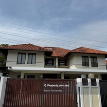 A  Damansara Heights gated and guarded Semi-D
